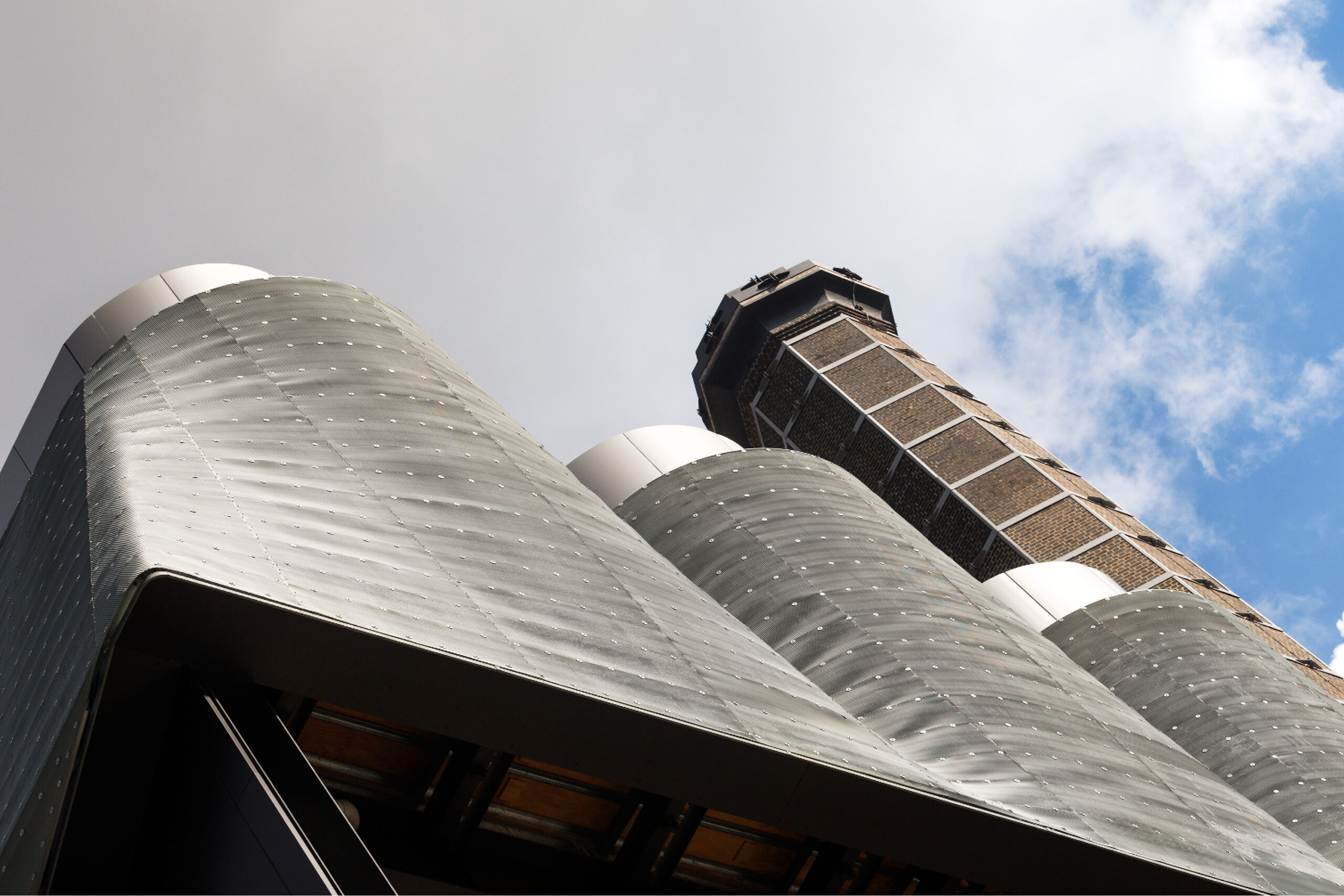 Close up photograph of the expressive roof enclosure of the trigeneration plant designed by Tzannes for the Brewery Yard