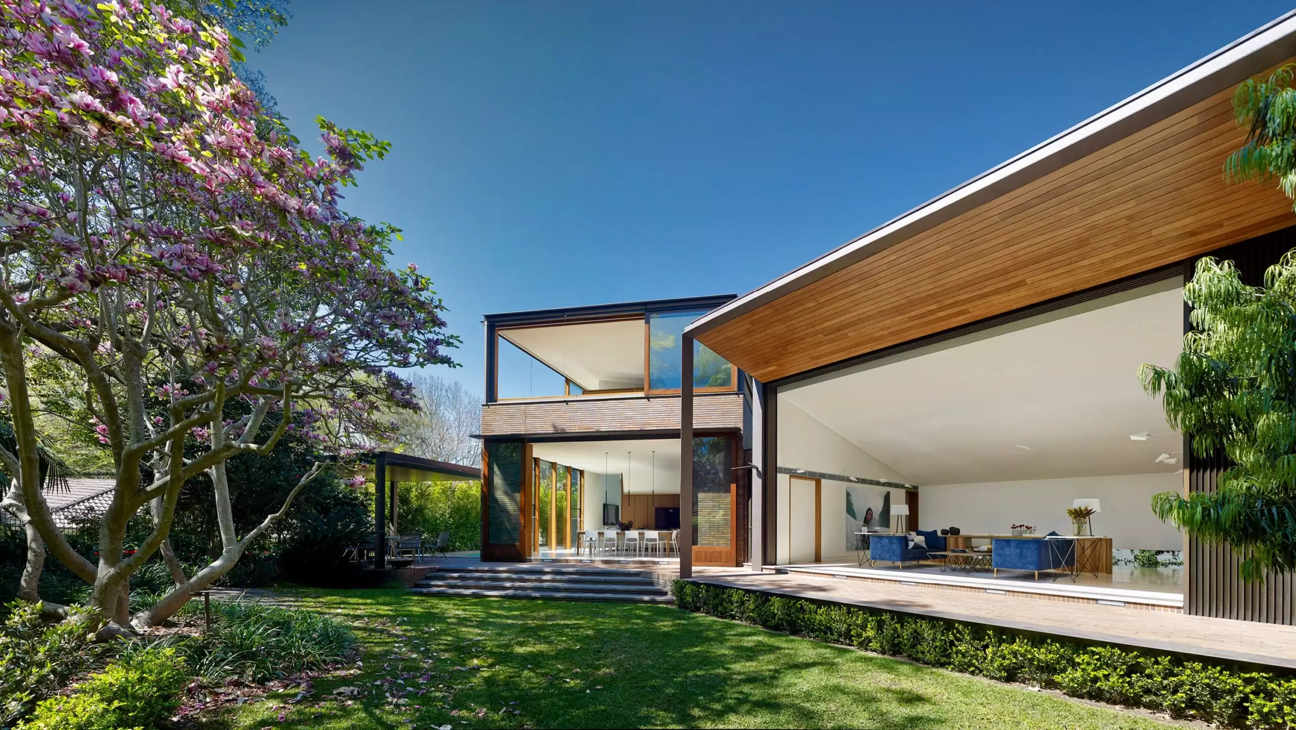 Photograph from the courtyard of the award-wining Garden House designed by Tzannes